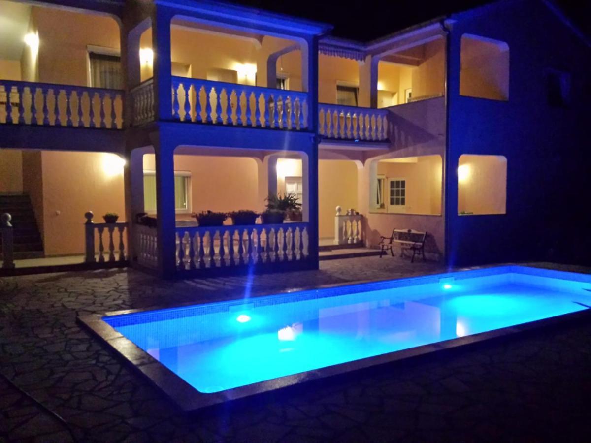 Haus Delphin Daire Poreč Dış mekan fotoğraf