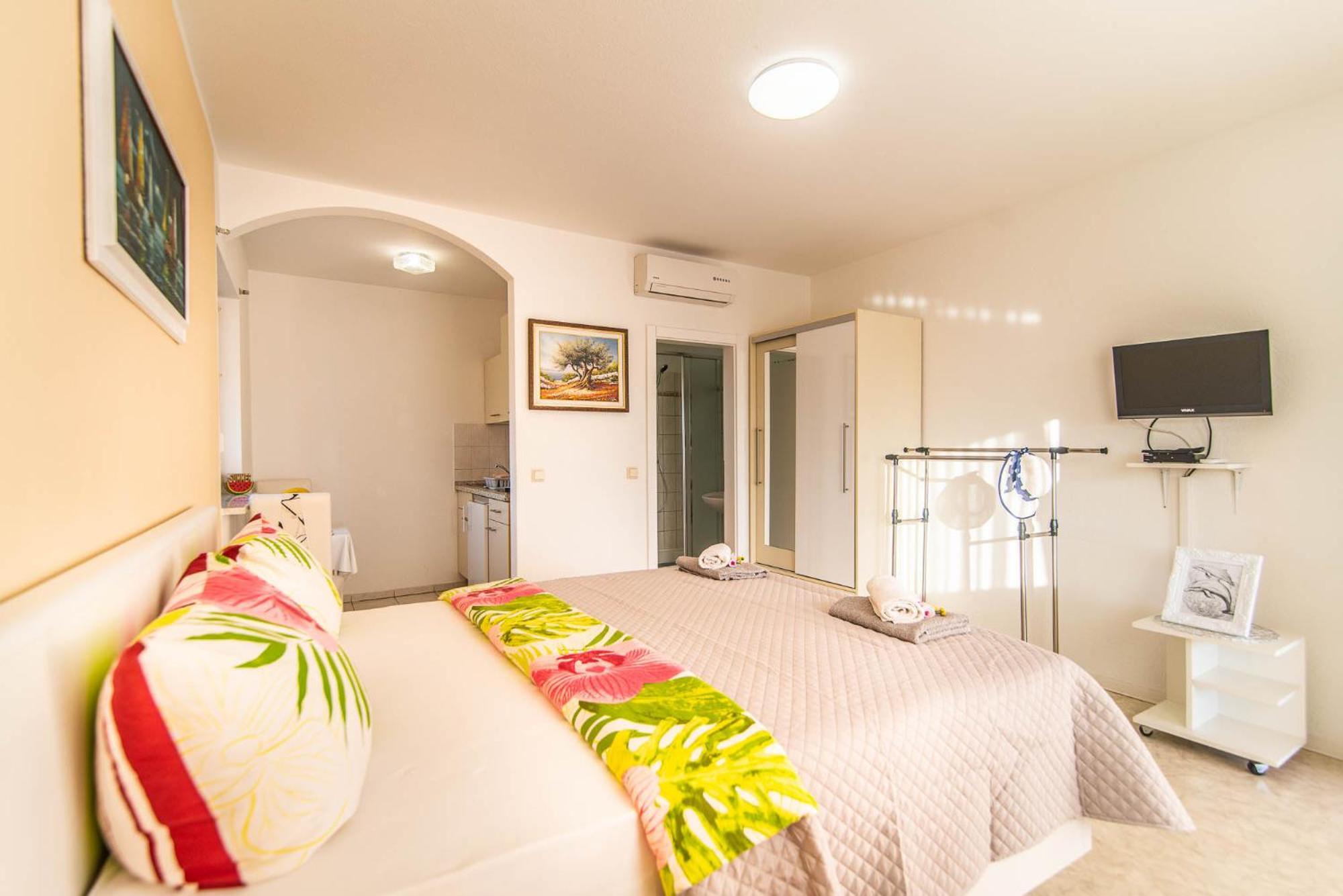 Haus Delphin Daire Poreč Dış mekan fotoğraf